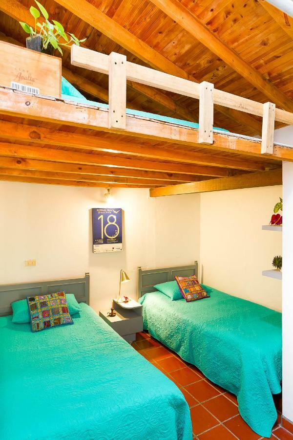 Guatapé La Casa De Piedraヴィラ エクステリア 写真